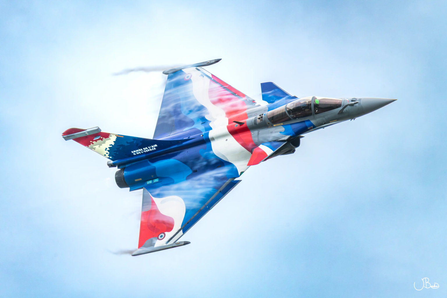 Virage serré avec vortex (1/39)